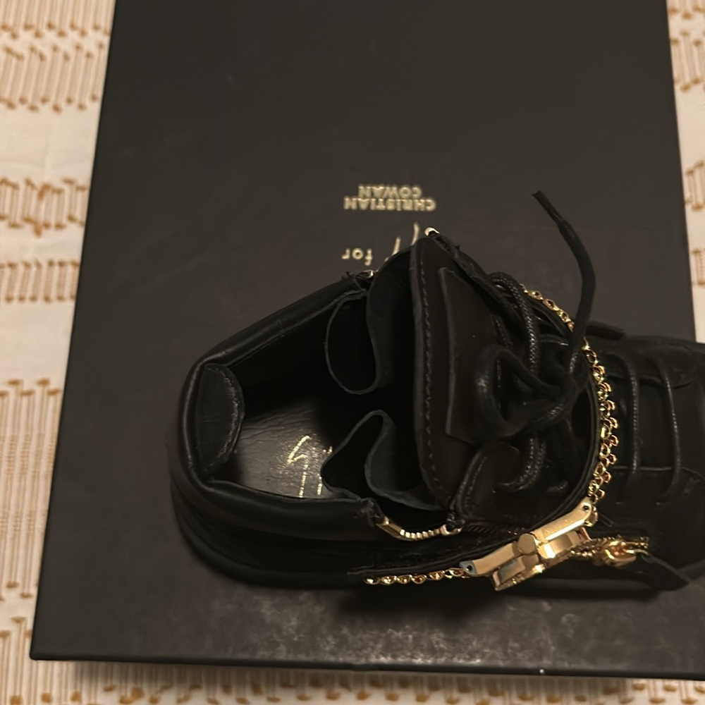 Woman shoes - Picture 4 of 4